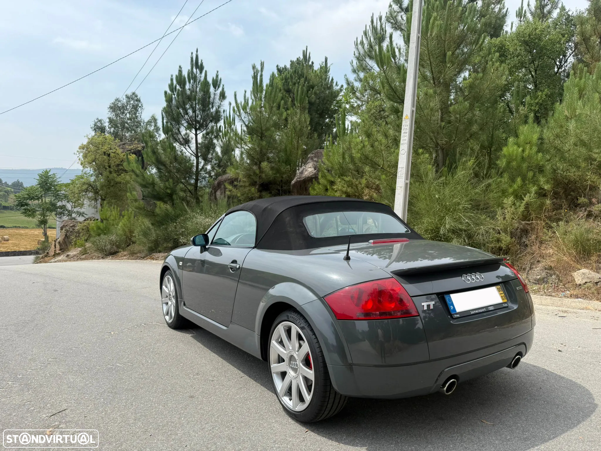 Audi TT Coupé 1.8 T quattro - 15