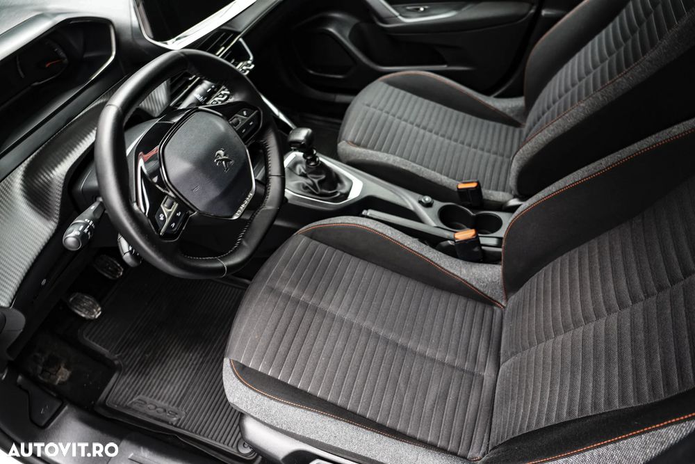 Peugeot 2008 1.5 BlueHDI STT Allure - 11