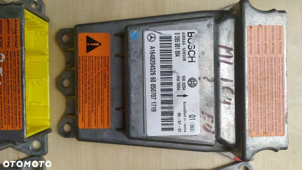 MERCEDES ML GL 164 / R 251  moduł sensor poduszek air bag - 4