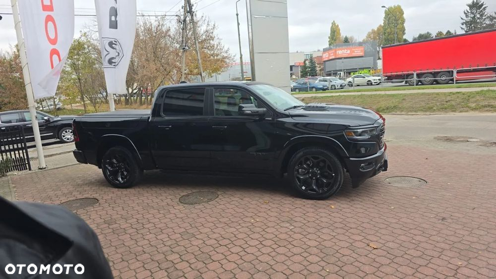 Dodge RAM 1500 5.7 4x4 - 17