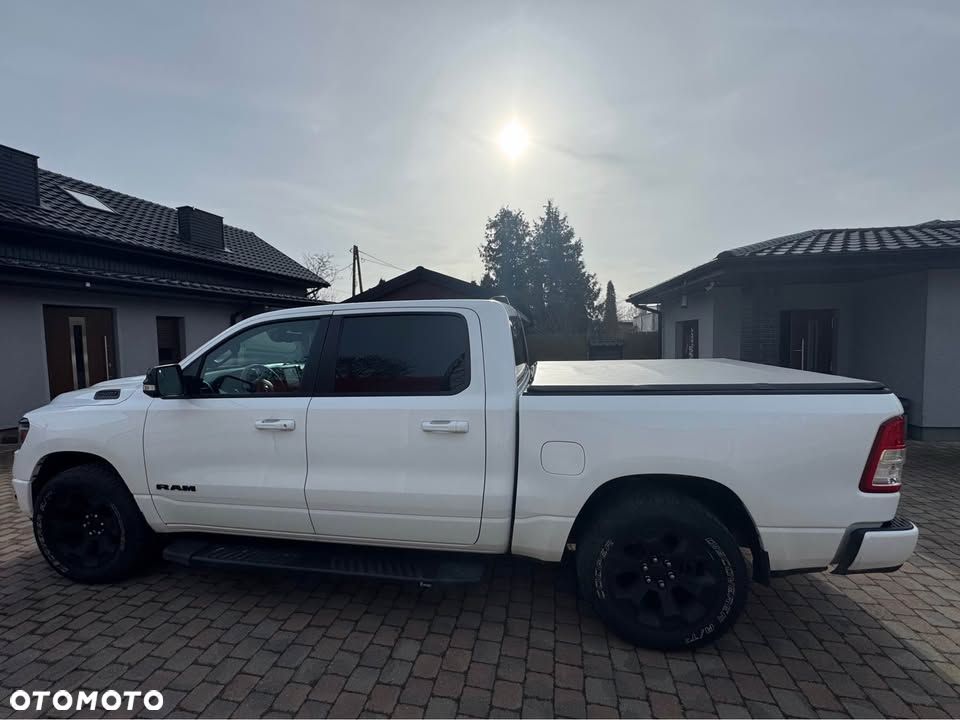 RAM 1500 5.7 Crew Cab Bighorn - 2