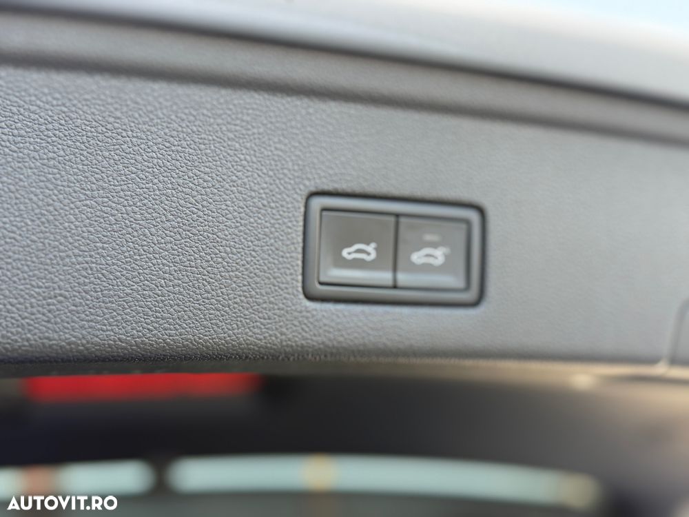 Volkswagen Touareg 3.0 V6 TDI 4Motion DPF Automatik R-Line - 28