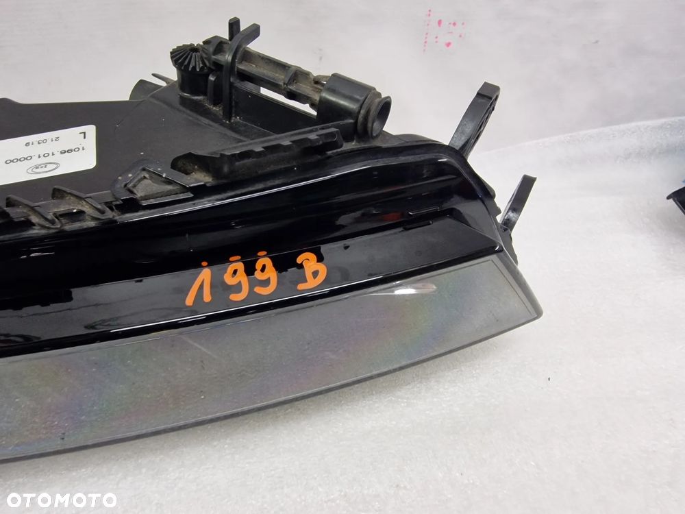 SKODA OCTAVIA 3 III LIFT 5E0 16-  LEWY HALOGEN , NR 5E0941699F , NR AUKCJI H199 - 11