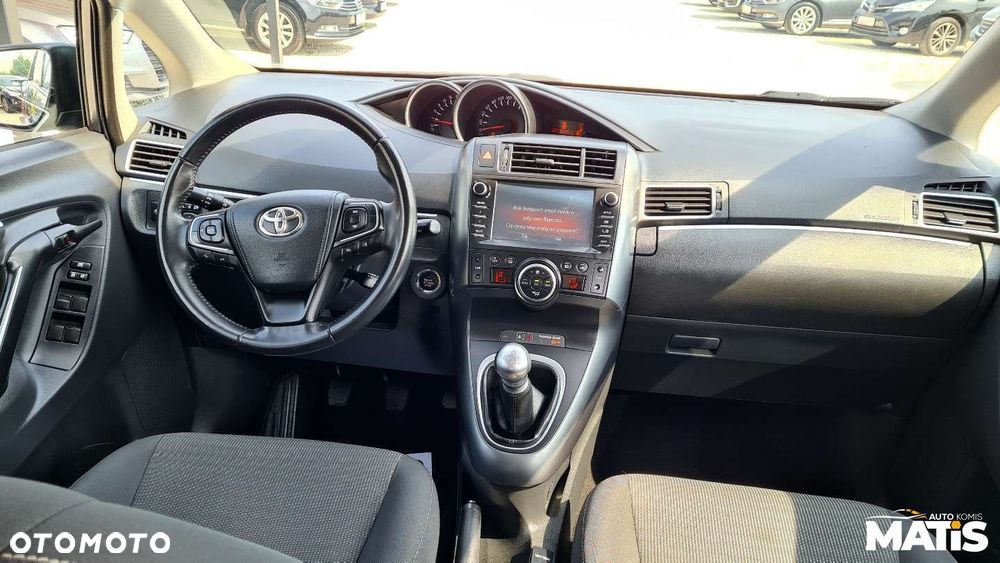 Toyota Verso - 31