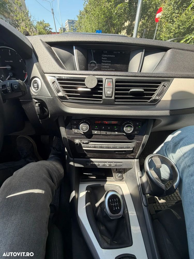 BMW X1 xDrive25d - 11