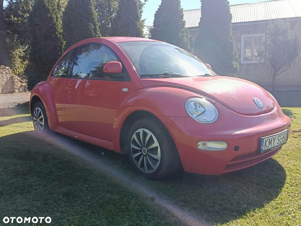 Volkswagen New Beetle - 2