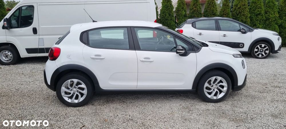 Citroën C3 BlueHDi 100 S&S PLUS - 2