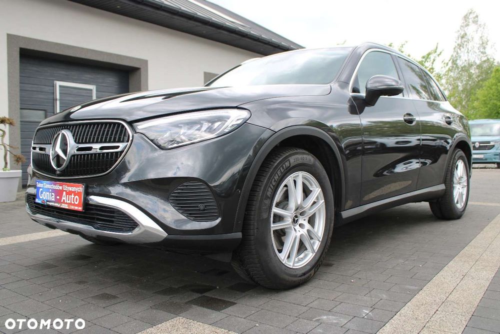 Mercedes-Benz GLC - 11