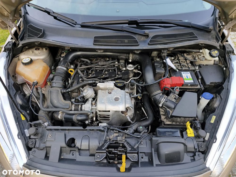 Ford Fiesta 1.0 EcoBoost STart-Stop Titanium - 14