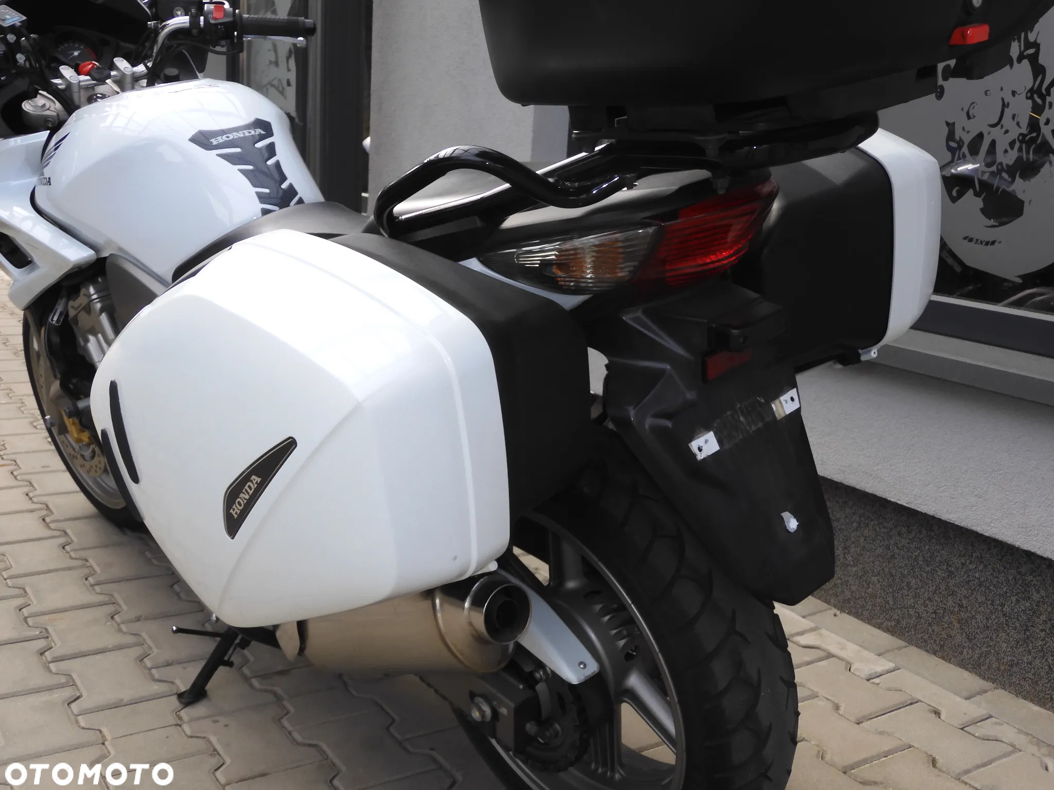 Honda CBF - 36