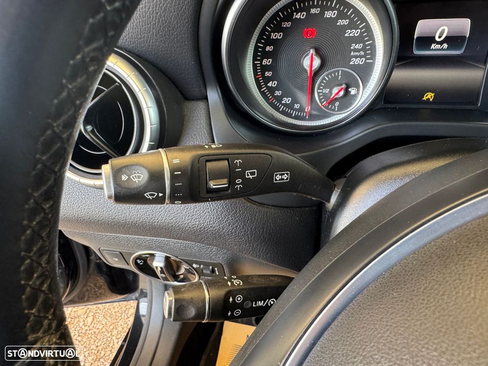 Mercedes-Benz CLA 180 - 16