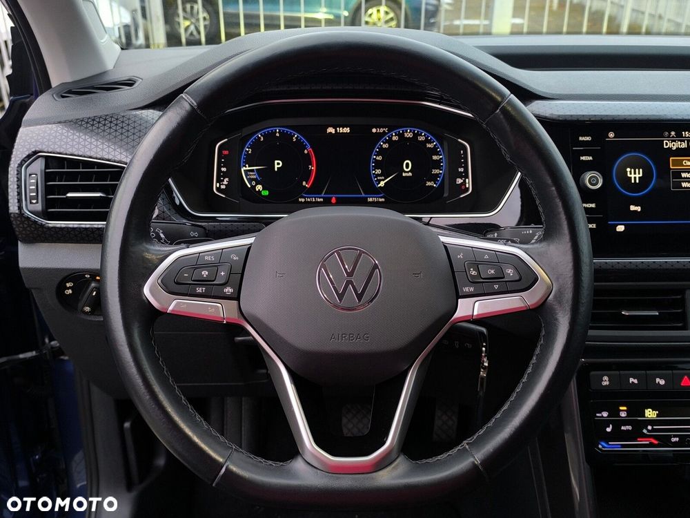 Volkswagen T-Cross - 13