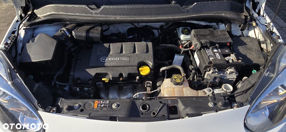 Opel Adam 1.2 Unlimited - 24