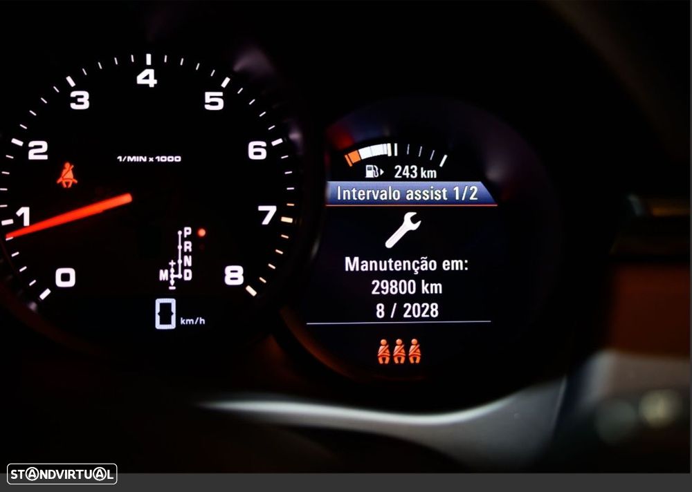Porsche Macan - 21