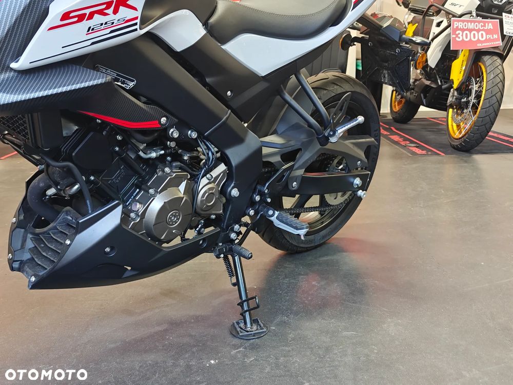 QJMOTOR SRK 125S - 2