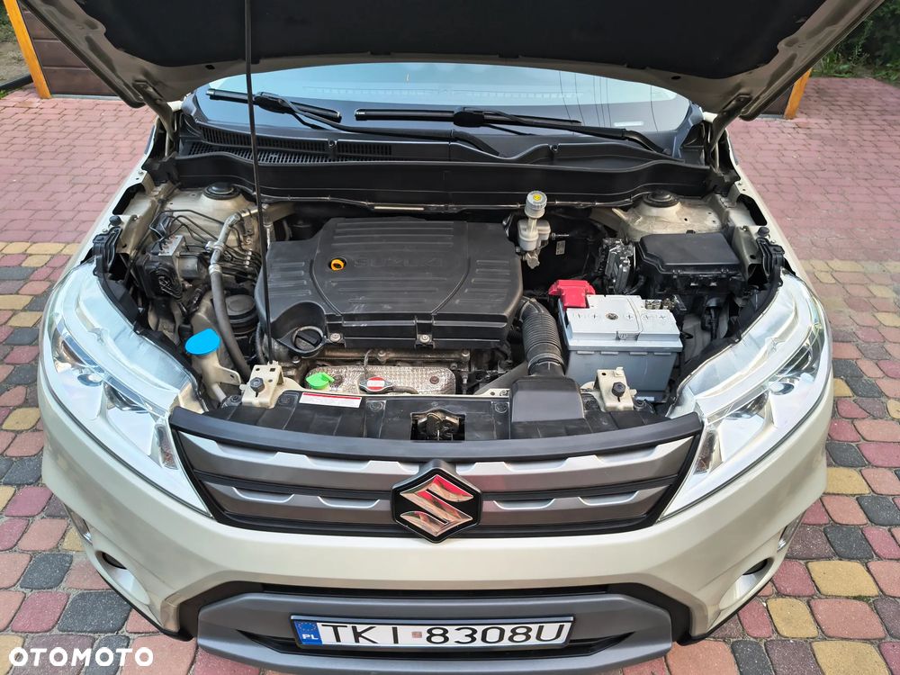 Suzuki Vitara 1.6 Premium 2WD - 22