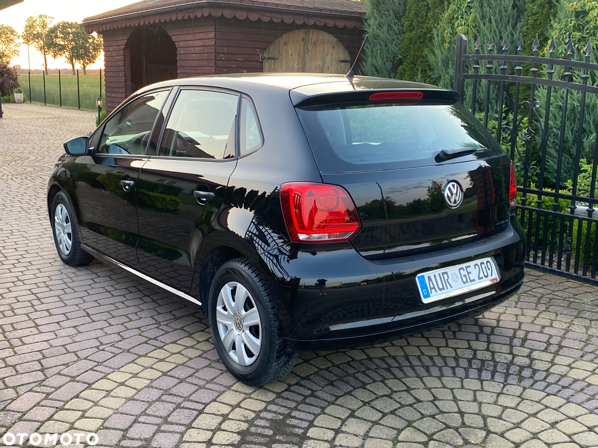Volkswagen Polo - 4