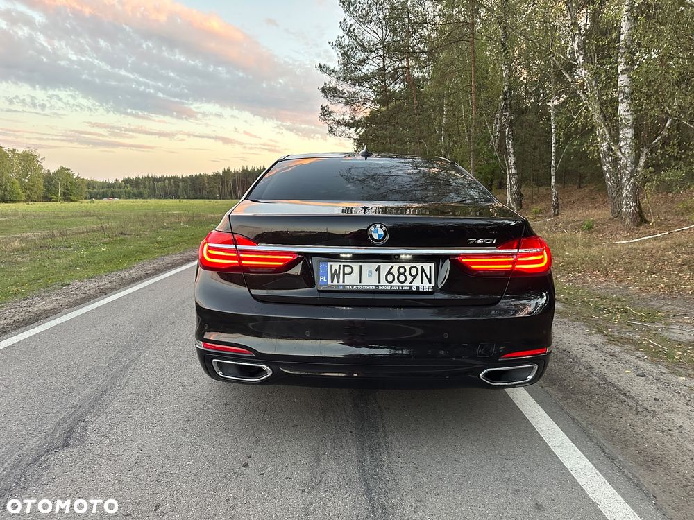 BMW Seria 7 740Li - 6