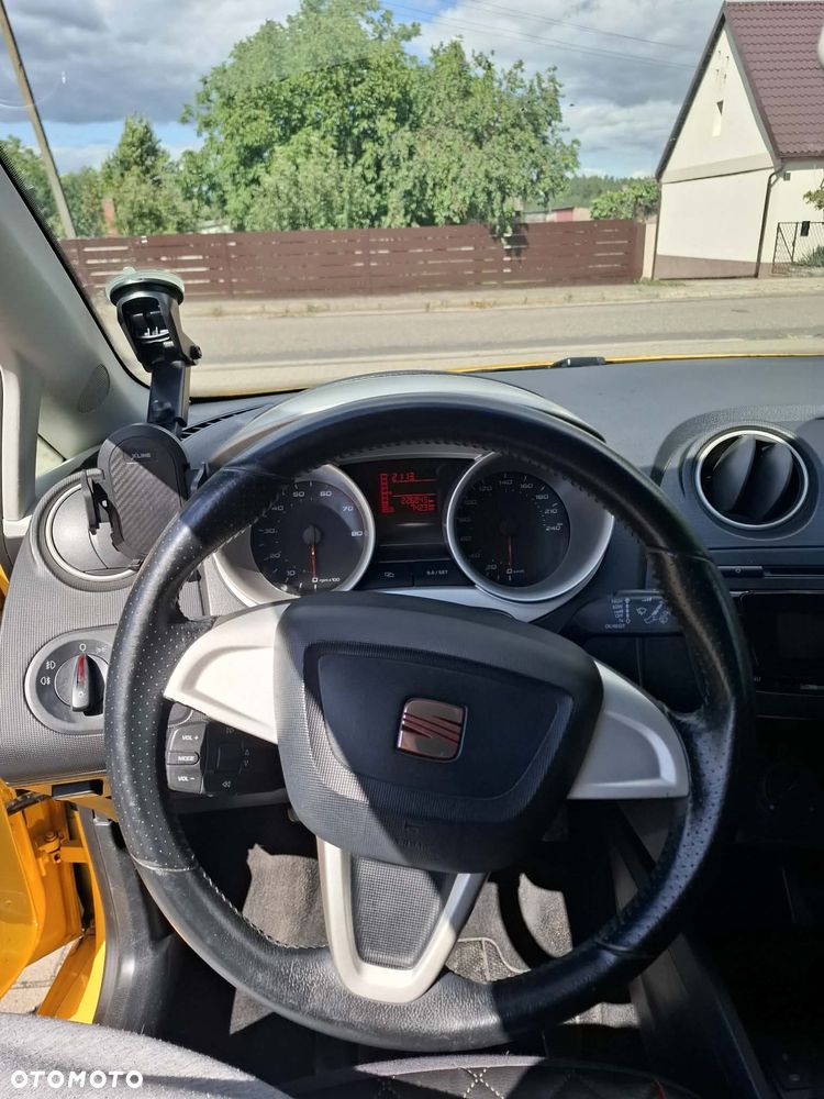 Seat Ibiza SC 1.6 16V Style - 2