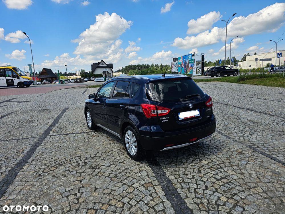 Suzuki SX4 S-Cross 1.6 DDiS TCSS 4x4 Comfort - 4