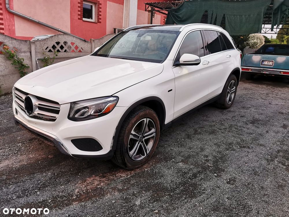 Mercedes-Benz GLC - 6