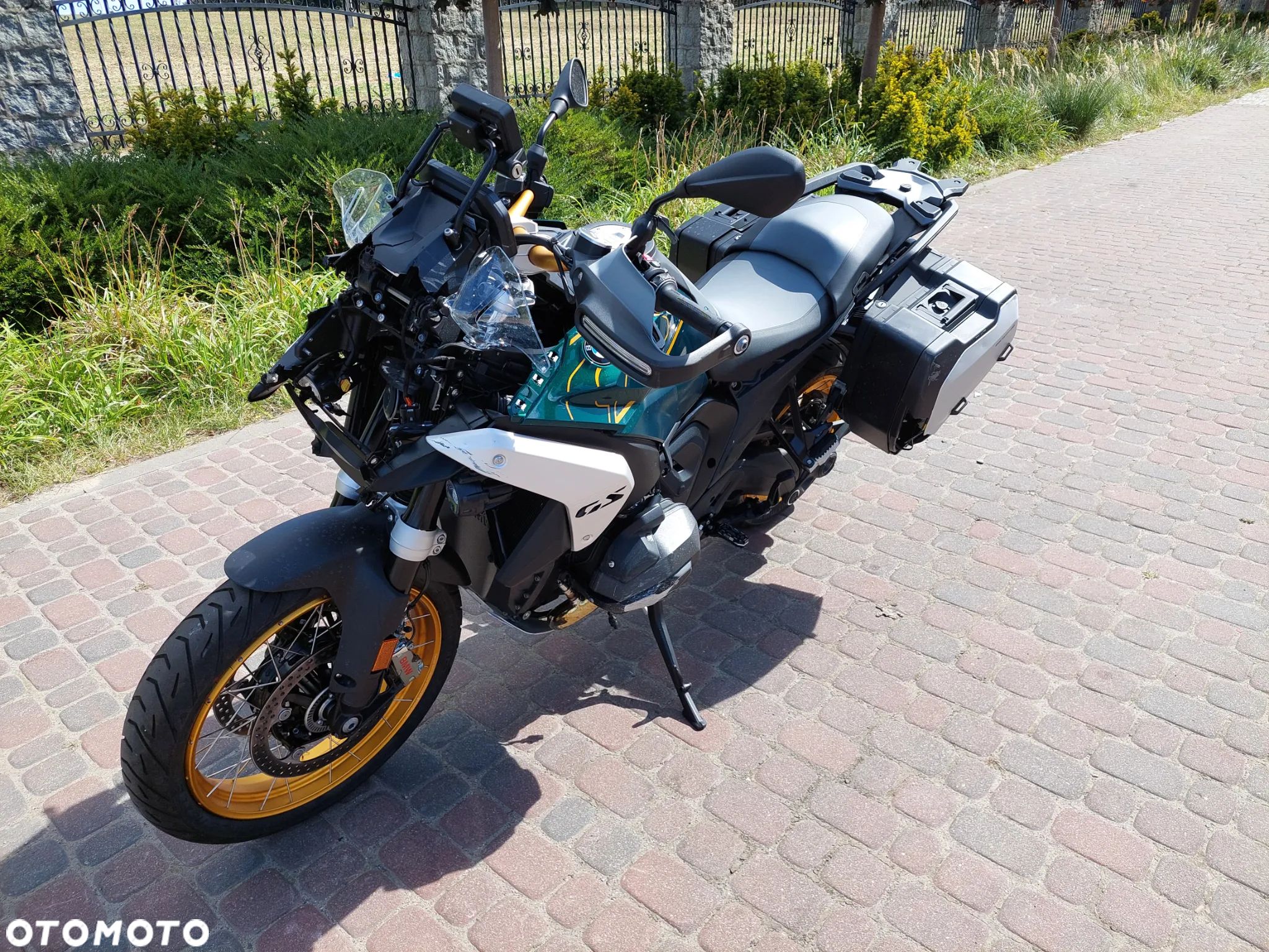 BMW GS - 1