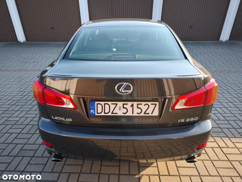 Lexus IS 250 Executive Line - 12