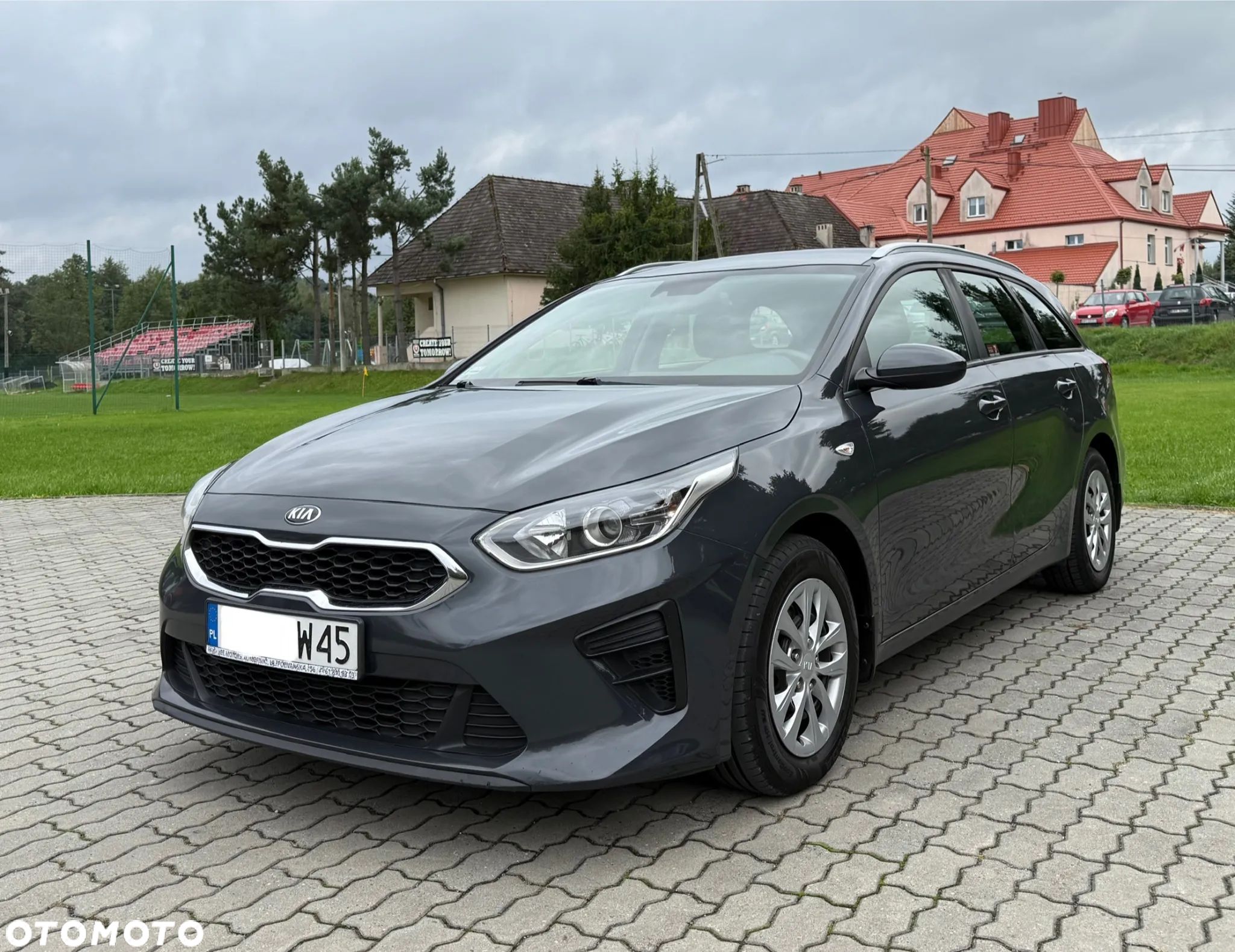 Kia Ceed 1.6 CRDi SCR M - 1