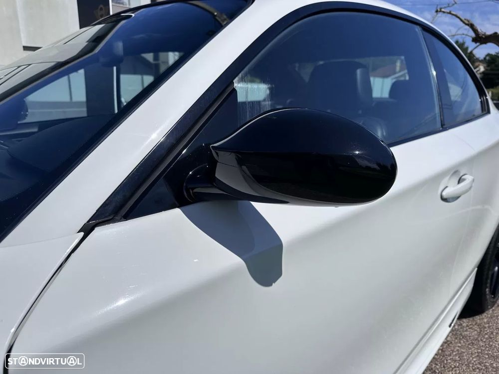 BMW 120 d Limited Edition Lifestyle c/ M Sport Pack - 22
