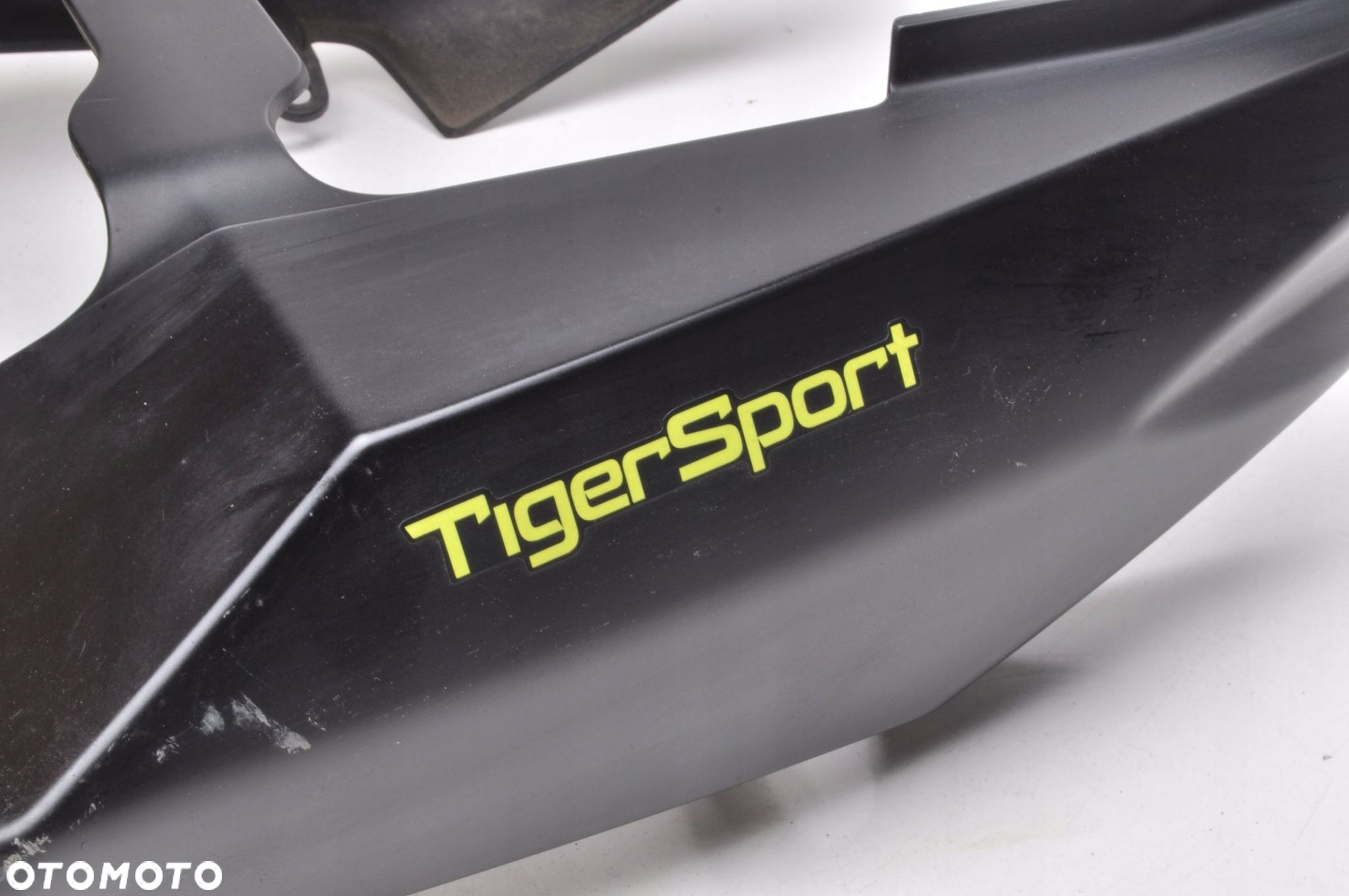 TRIUMPH TIGER 1050 OGON OWIEWKA ZADUPEK 2306746 - 2