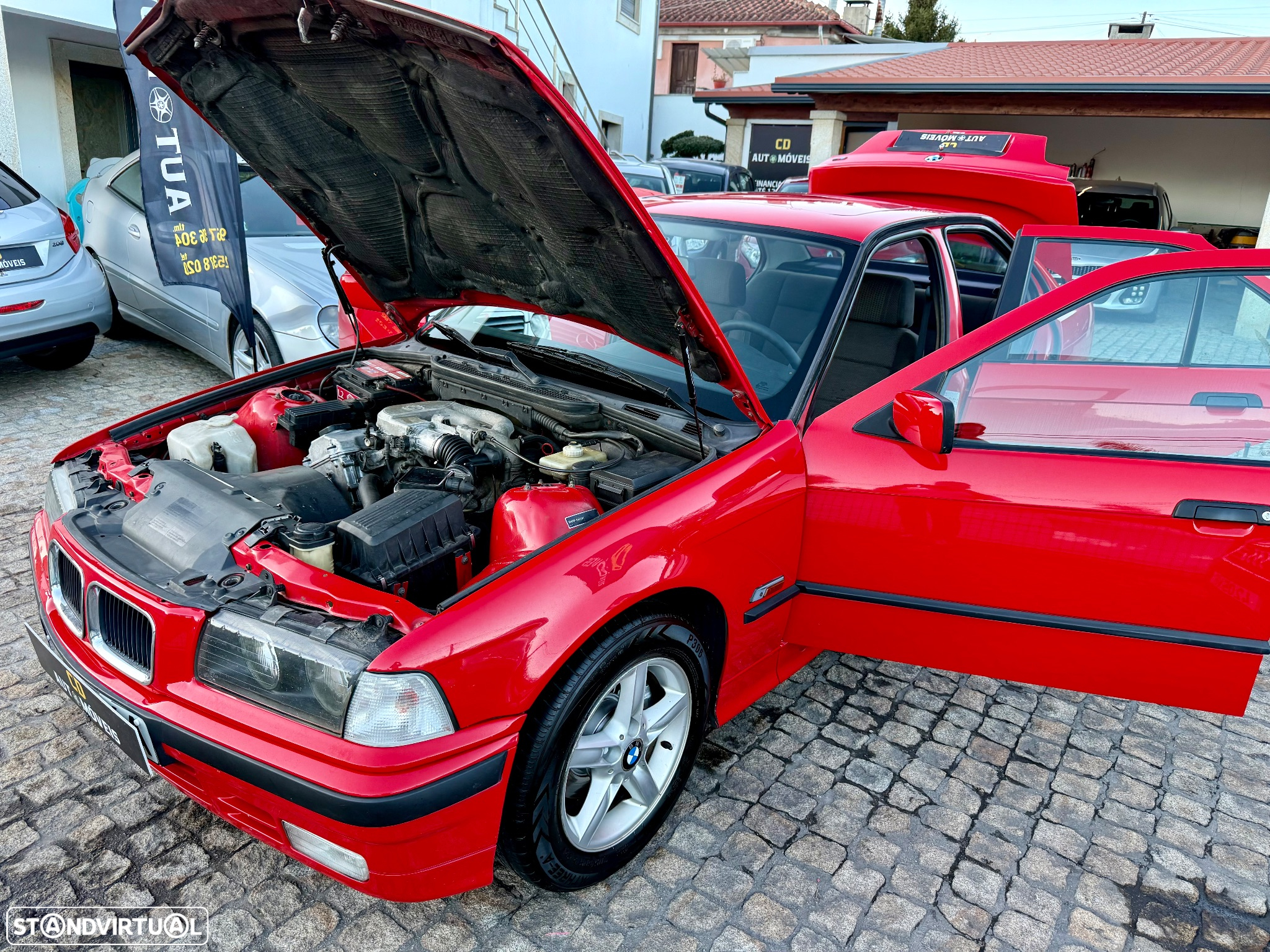 BMW 318 - 32