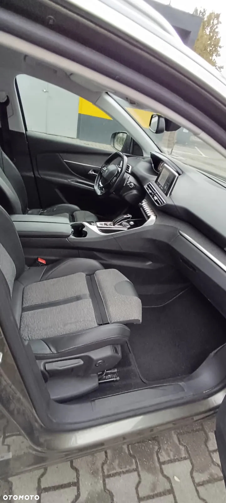Peugeot 5008 BlueHDI 180 EAT8 Allure Pack - 17