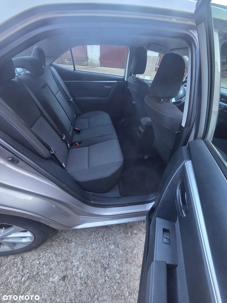 Toyota Corolla 1.6 Premium EU6 - 7