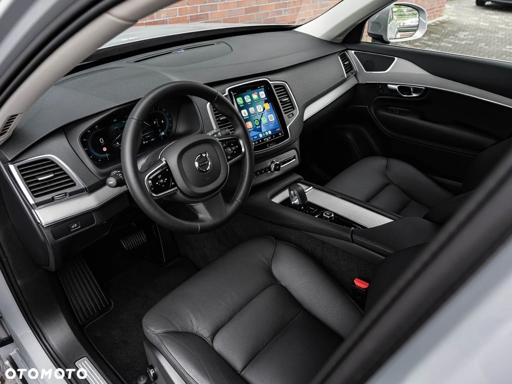 Volvo XC 90 - 23