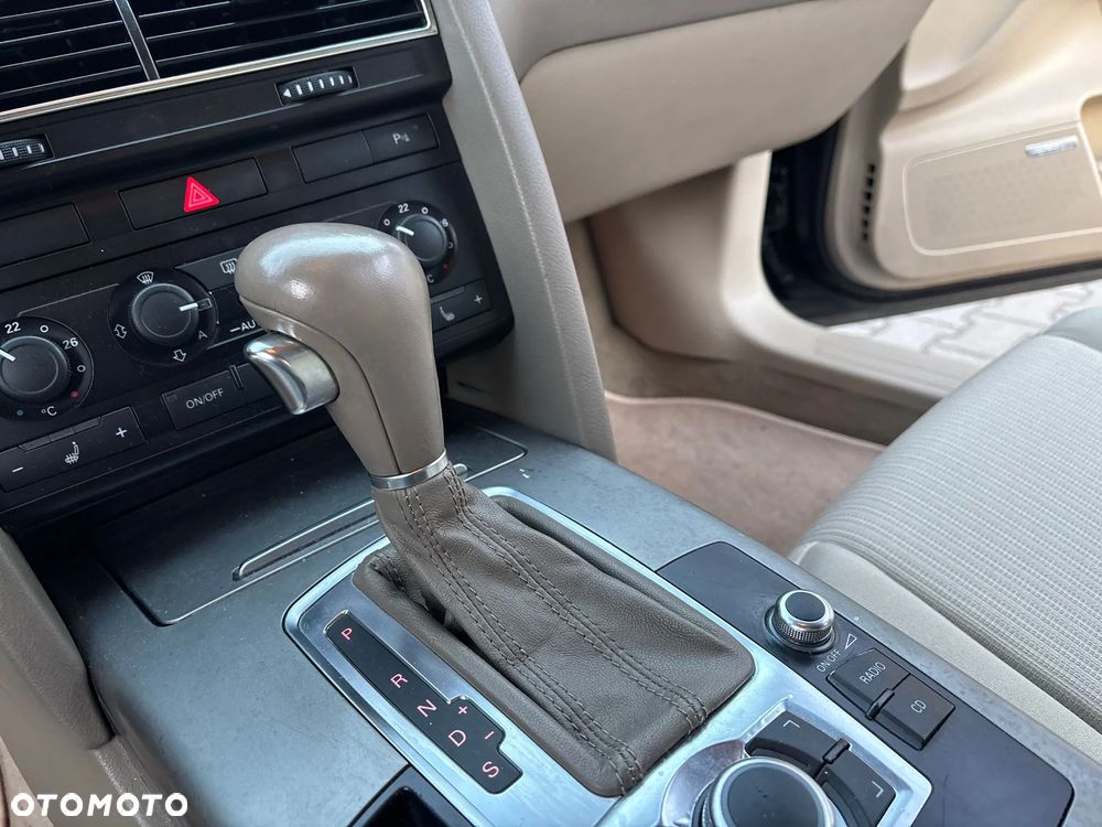 Audi A6 Avant - 8