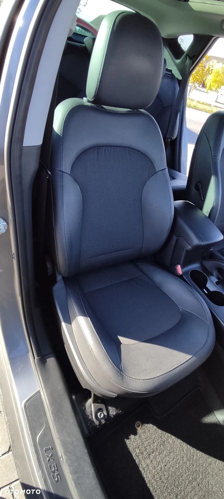 Hyundai ix35 blue 1.6 2WD Finale Gold - 29
