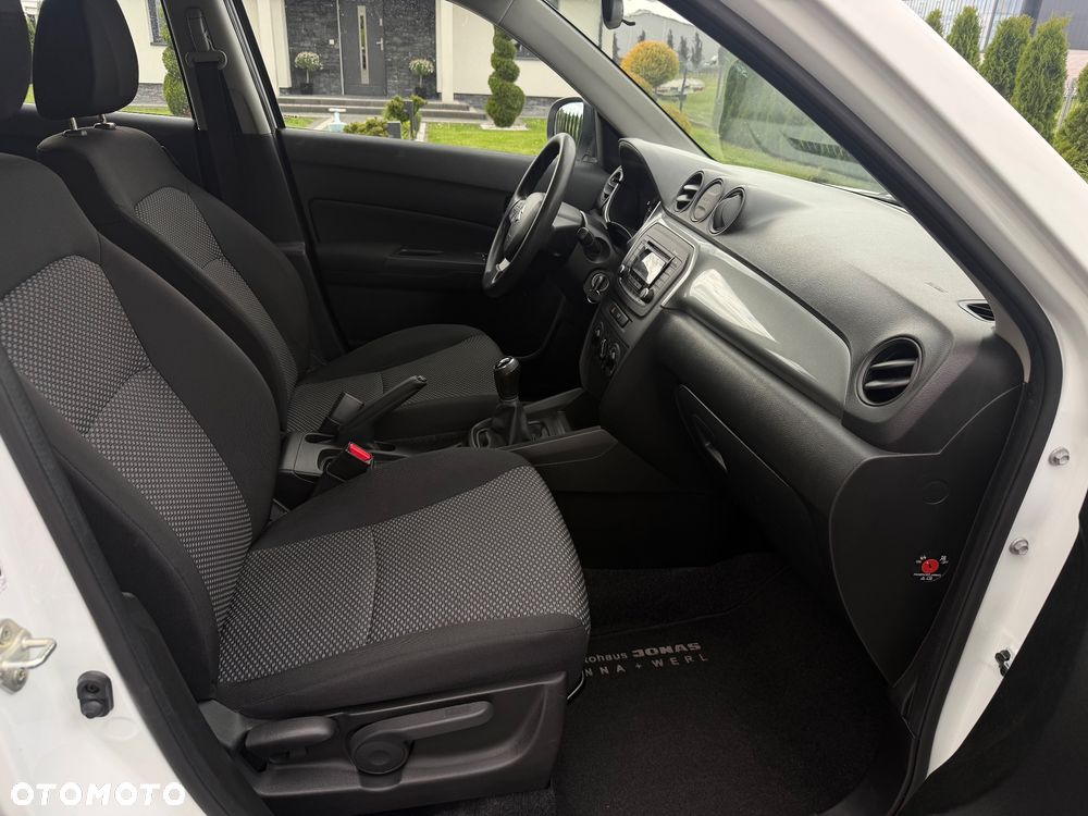 Suzuki Vitara 1.6 Comfort 2WD - 11