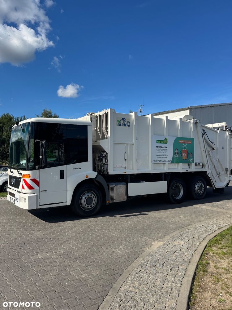 Mercedes-Benz Econic 2629 - 4