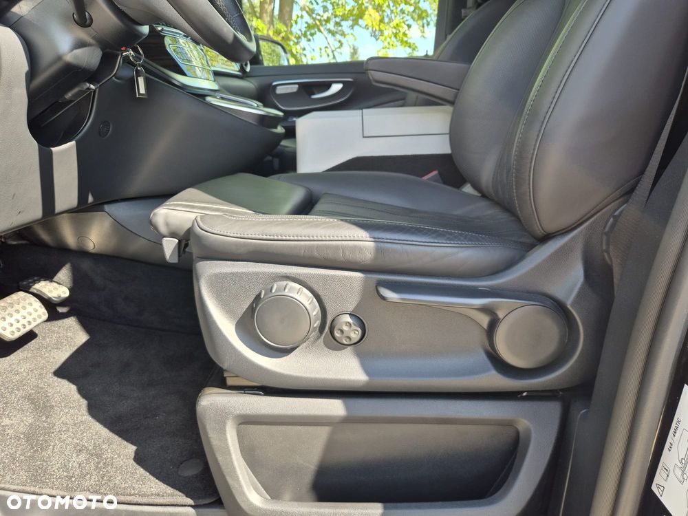 Mercedes-Benz Klasa V 300 d 9G-Tronic Avantgarde (ekstra d³) - 14