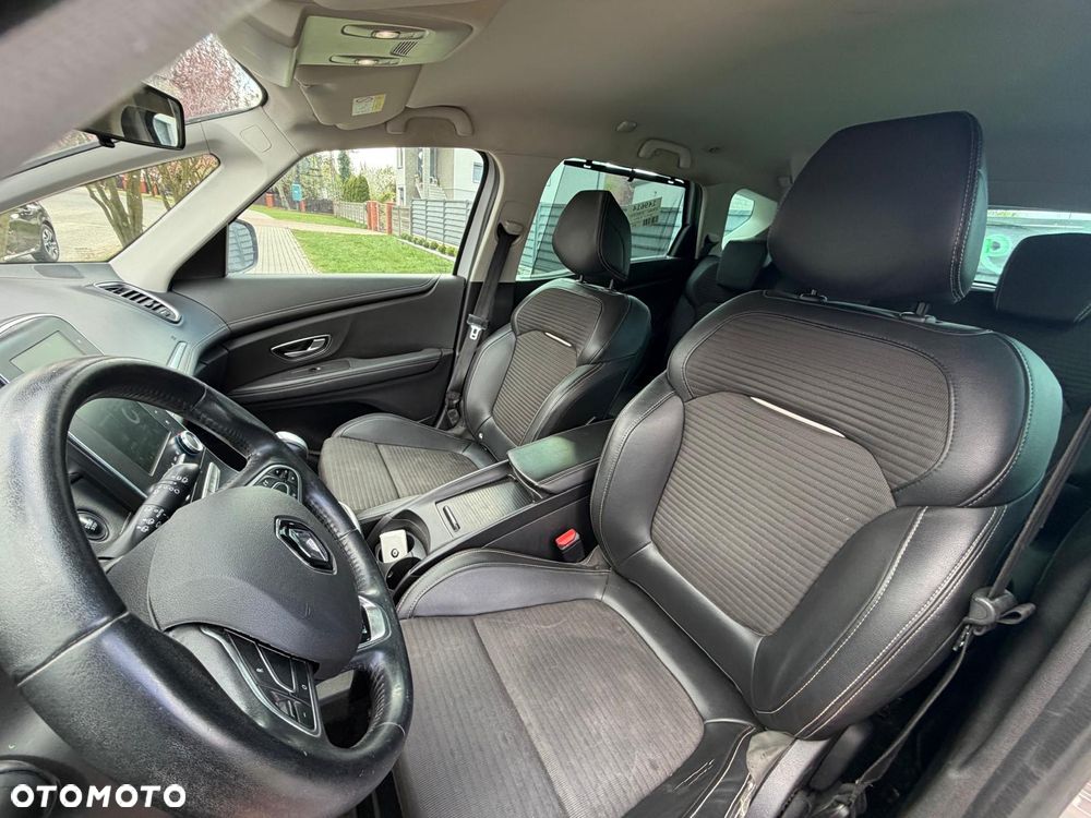 Renault Scenic ENERGY dCi 110 EDC EXPERIENCE - 11