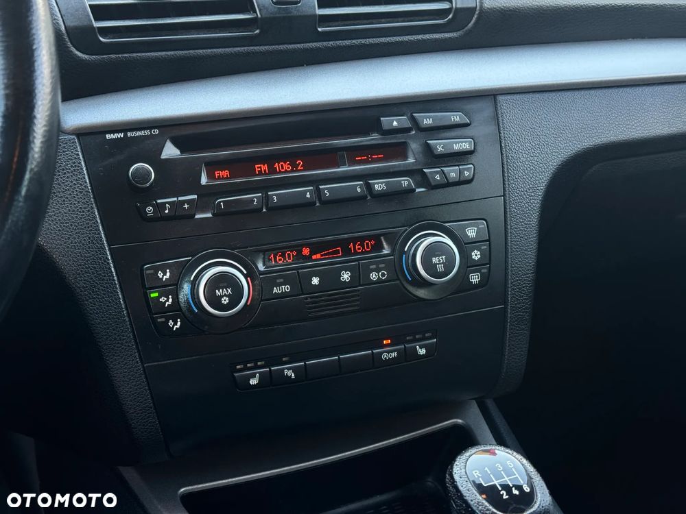 BMW Seria 1 118d DPF Edition Lifestyle - 27