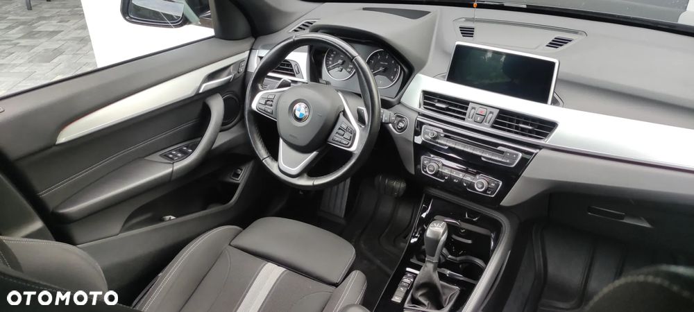 BMW X1 xDrive18d Sport Line - 5