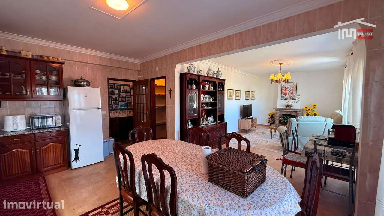Apartamento com Garagem Em Excelentes Condições. - Grande imagem: 2/22