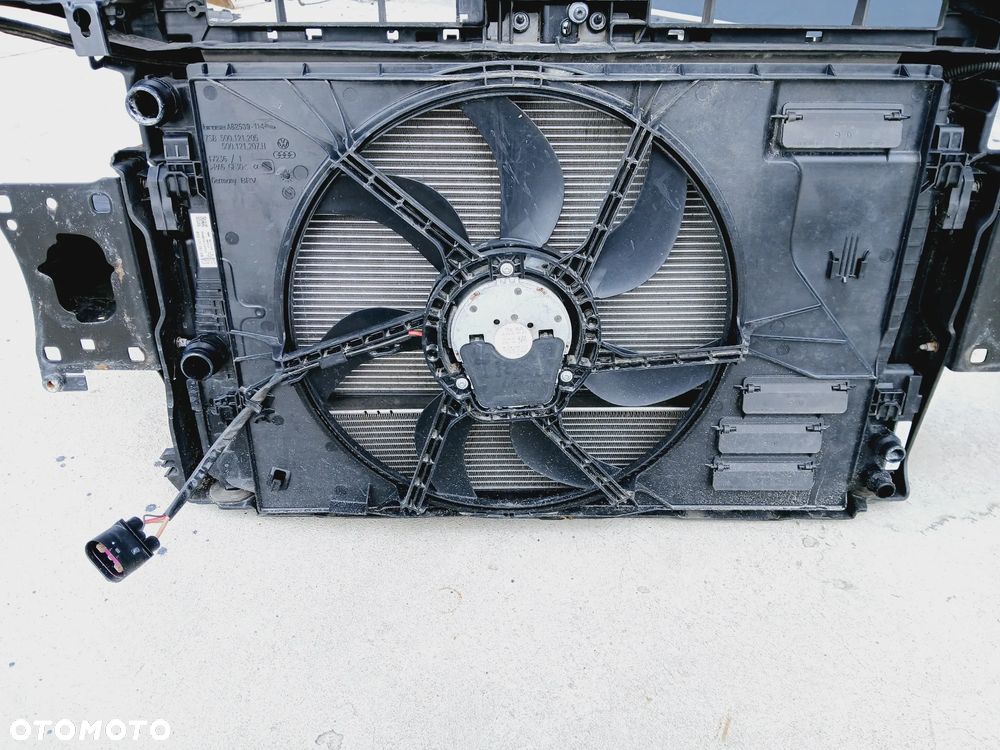 Pas Przedni Kompletny Wzmocnienie Chłodnice VW Golf VII 7 - 11
