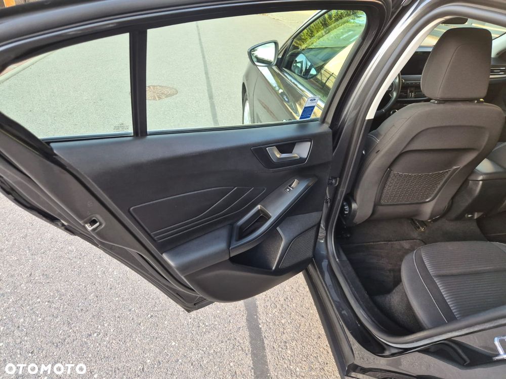 Ford Focus 1.5 EcoBlue Titanium - 35