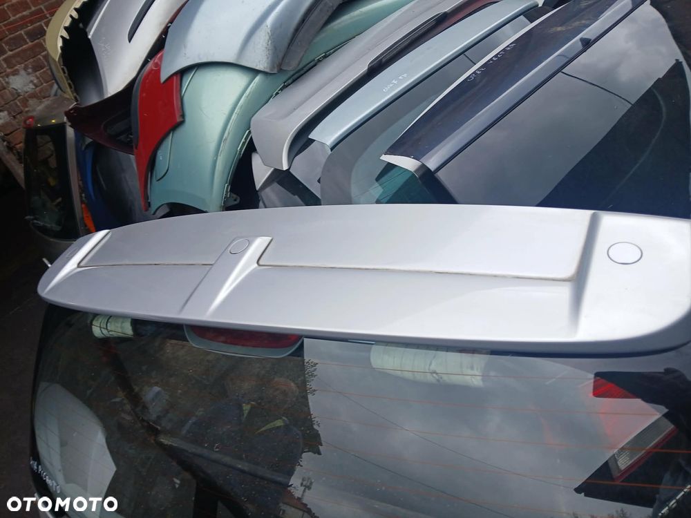 Kia Picanto klapa bagażnika - 5
