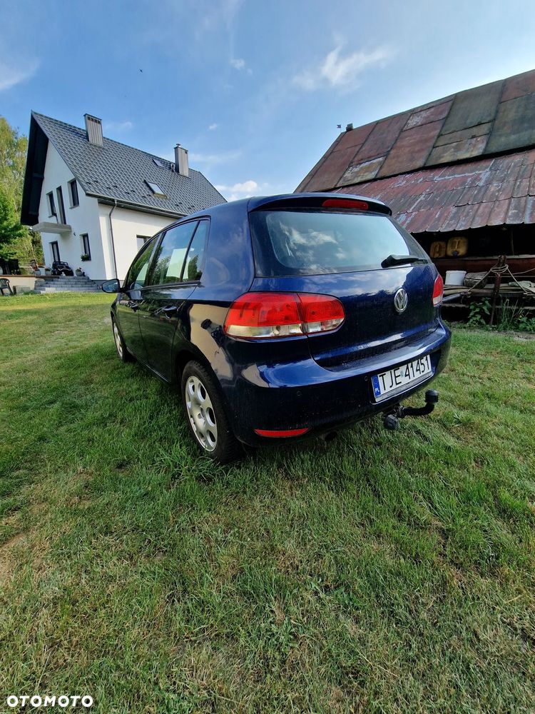 Volkswagen Golf 1.6 TDI Highline - 4