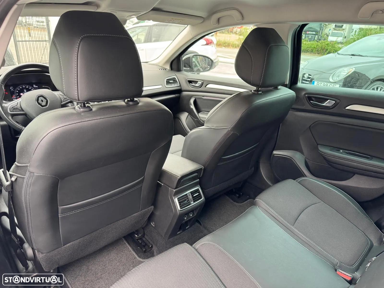 Renault Mégane Sport Tourer 1.5 Blue dCi Limited EDC - 15