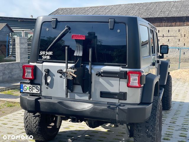 Jeep Wrangler - 4