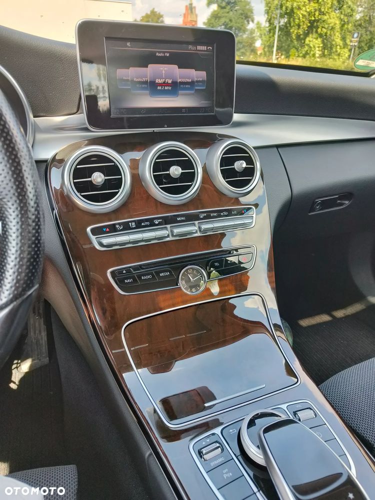 Mercedes-Benz Klasa C 200 4Matic 7G-TRONIC Avantgarde - 9